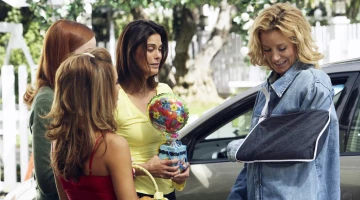 Кадры из Отчаянные домохозяйки 3 сезон 8 серия