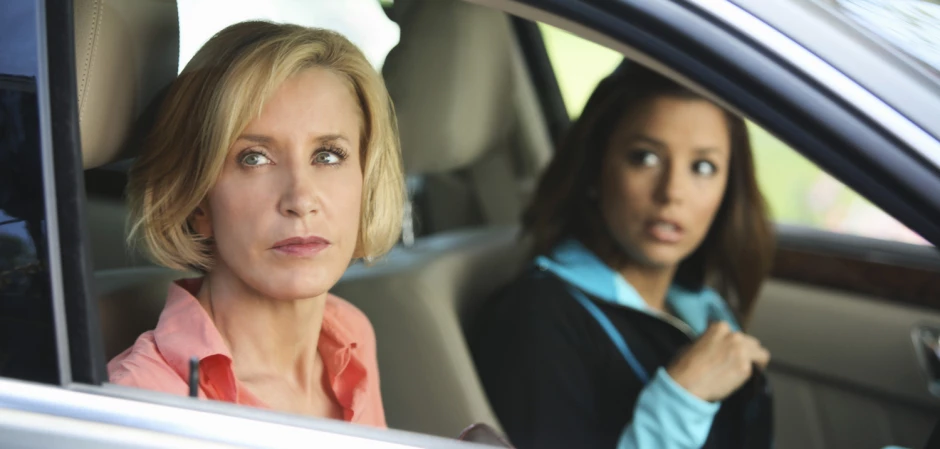 Кадры из Отчаянные домохозяйки 6 сезон 2 серия