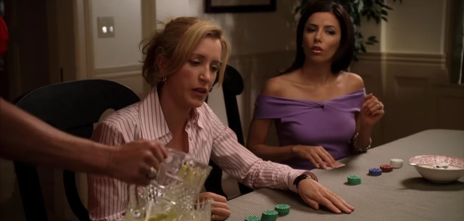 Кадры из Отчаянные домохозяйки 1 сезон 22 серия