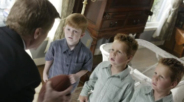 Кадры из Отчаянные домохозяйки 1 сезон 1 серия