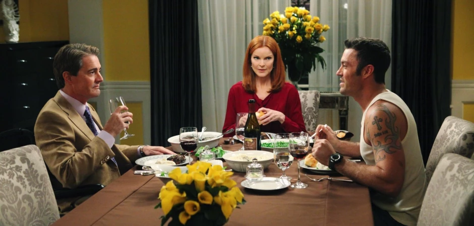 Кадры из Отчаянные домохозяйки 7 сезон 11 серия