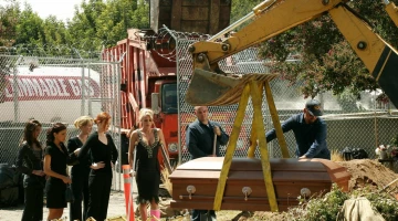 Кадры из Отчаянные домохозяйки 2 сезон 5 серия