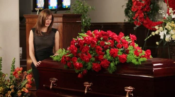 Кадры из Отчаянные домохозяйки 8 сезон 17 серия