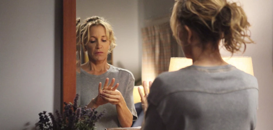 Кадры из Отчаянные домохозяйки 8 сезон 8 серия