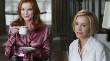 Кадры из Отчаянные домохозяйки 6 сезон 1 серия